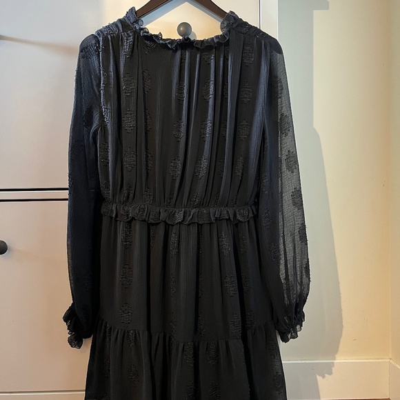 Zara ruffled lace dress - Picture 2 of 6